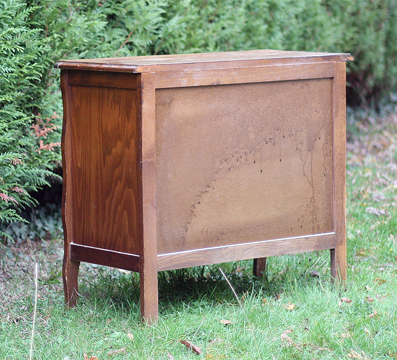 -sacdebilles-commode-brute-02 comment relooker un meuble en bois - effet béton sur bois