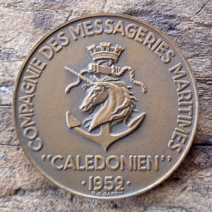 Médaille en bronze Compagnie des messageries maritimes "Calédonien" 1952