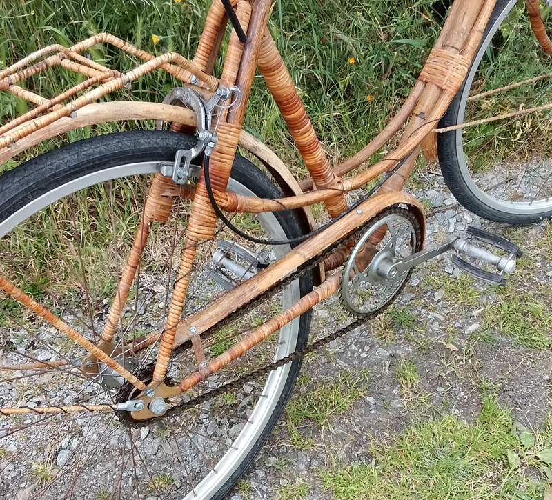 Vélos vietnamiens vintage bambou