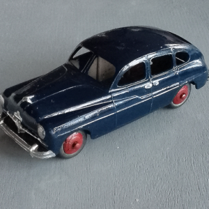 Dinky Toys Meccano Ford Vedette 1:43